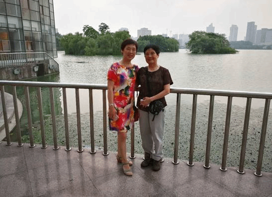 http://static2.ivwen.com/users/16049396/41871fde184e4a0da58e14ea6409e4e4.jpg-mobile